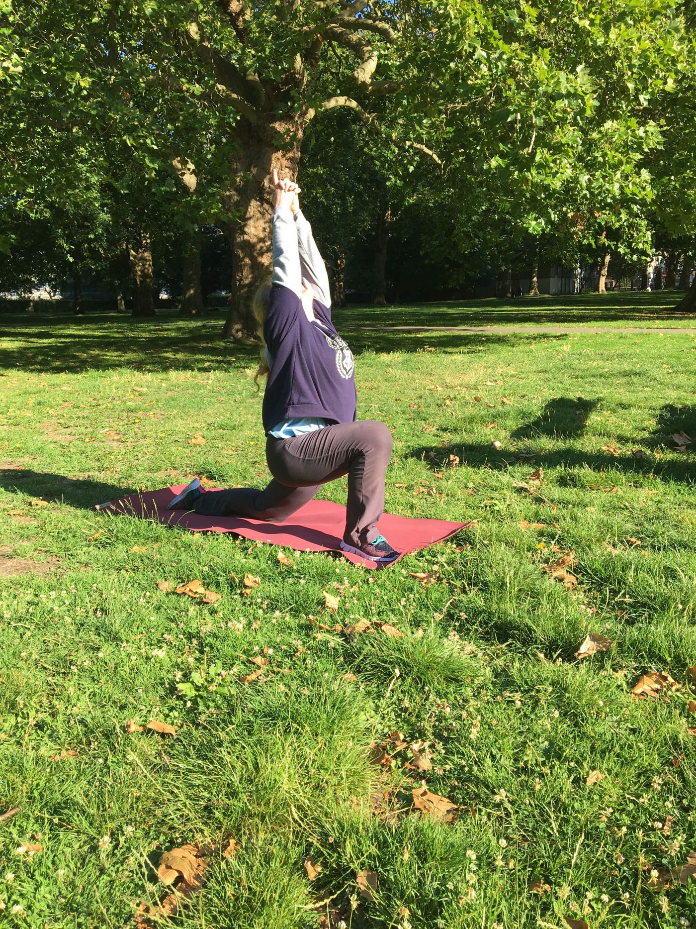 Early morning Southwark Park session with Kathryn! Join in the quest for STRENGTH! 