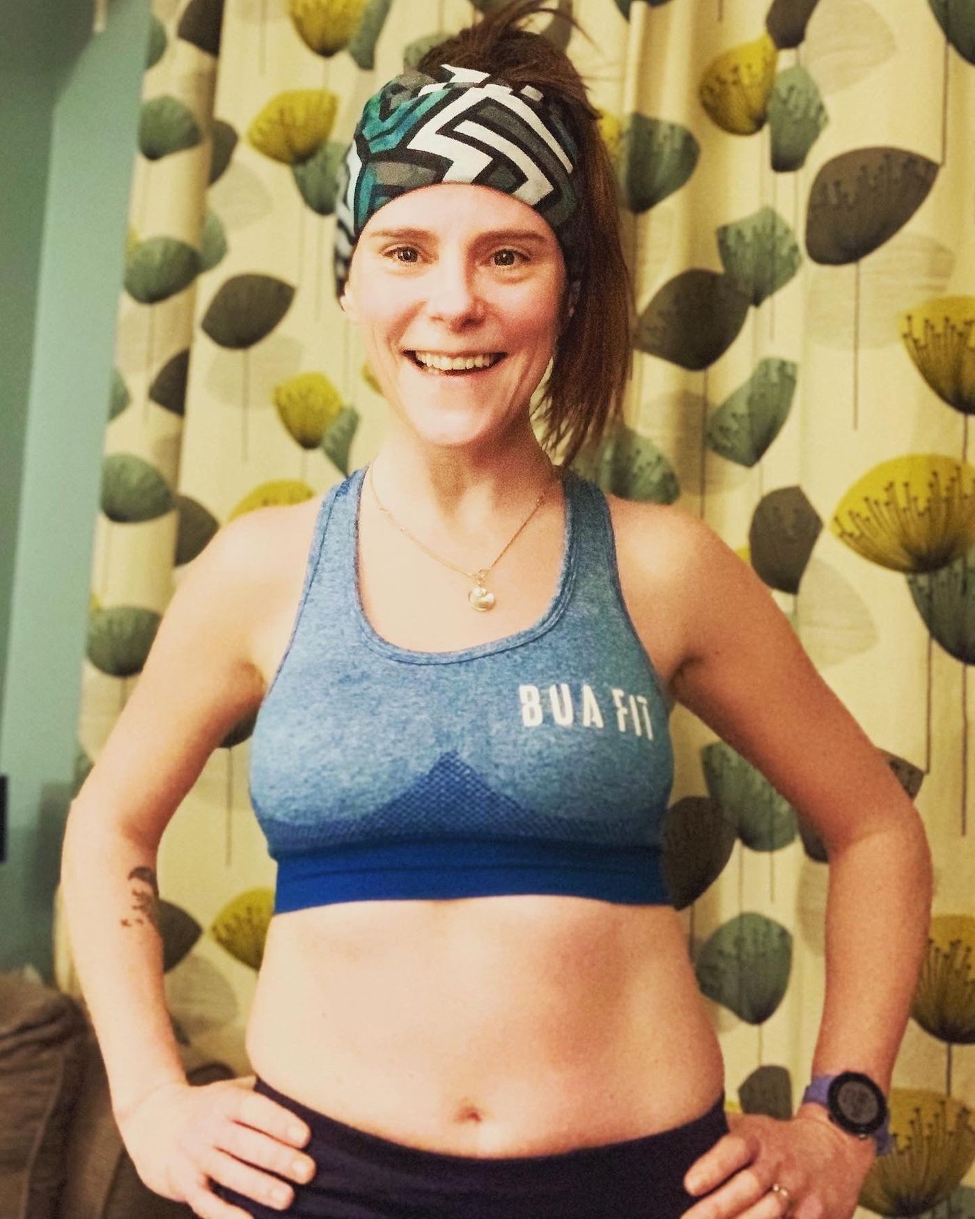 Feeling the @buafitapp ❤️ love with my new #workoutclobber 😍

Needed core & booty blast with Sarah today. New workout clobber always helps! Thanks BuaFit crew, it’s lush 🥰
#lockdownrunner #fitnessgoals #runninggoals #girlswhorun #workoutclobber #feelingthelove #needtomovemore #core #strength #thisgirlcan #mentalhealth #imissgroupexercise #enoughnow #thankcrunchieforbuafit 
