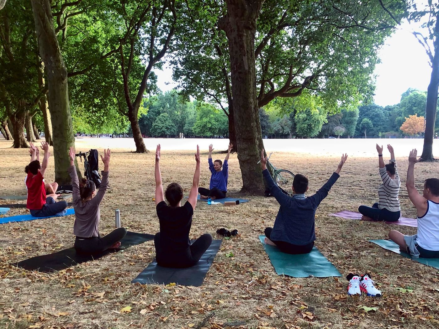 Mostly sunny and 14 degrees on Sunday. The perfect weather to end my park yoga sessions for this year. Come join one last time, it’ll be dynamic and uplifting with some restorative poses to melt into at the end. 

September 25th, 9.30–10.30am
London Fields