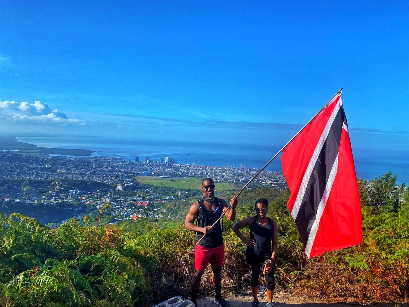 Getting ready to bring to you the vibe and essence of my beautiful country #trinidadandtobago 🇹🇹

You will feel so much enlightenment. 

Delighted to be part of the BUA family..

🔵⚪️🏴󠁧󠁢󠁥󠁮󠁧󠁿🤝🇹🇹🔵🟠 …. 🙌🏽🔥😁