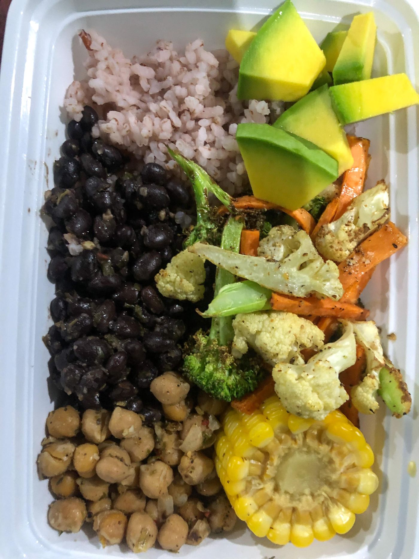 It all goes hand in hand. Being active and making sure your day is “nutritionally sound”. ✨✨

Balance your meals always… 🥑 🍗 🍚 
Be consistent with your training… 🏋🏾‍♀️ 

Could never go wrong.. 🙌🏽😎